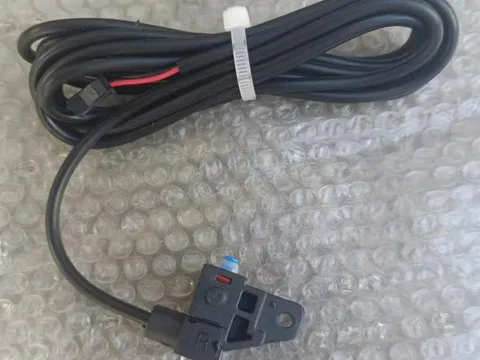 Interruptor de corte de energia direito com fio (power-off switch) citycoco